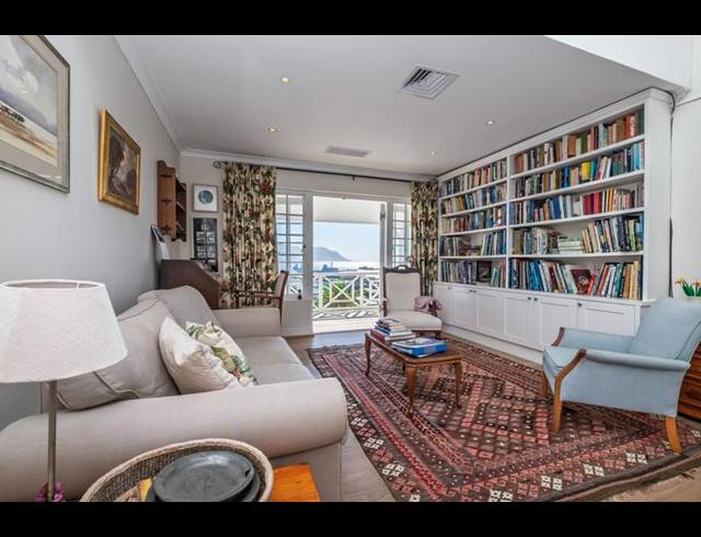 2 BEDROOM PROPERTY TO RENT IN SIMONS TOWN CENTRAL